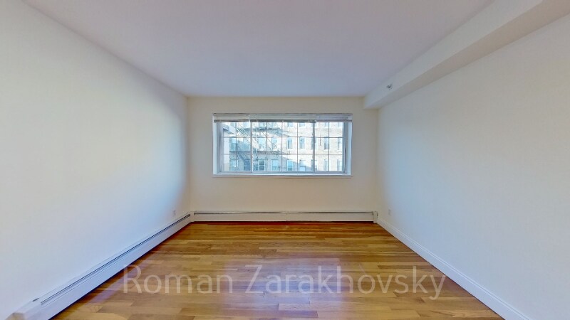 Building Photo - 8 Griggs St