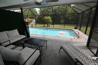 Building Photo - 206 Cape Coral Pkwy W