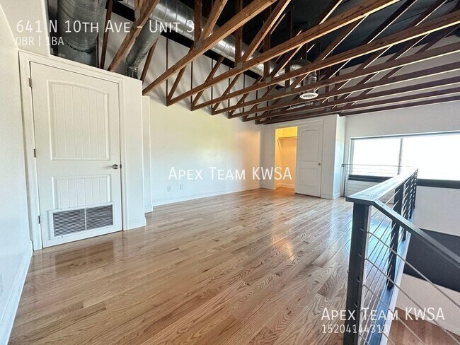 Building Photo - 641 N 10th Ave
