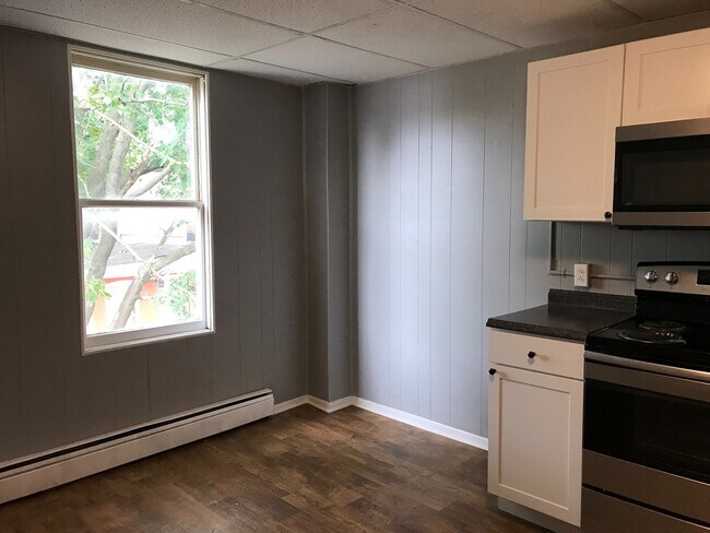 Building Photo - 117 S Belvidere Ave