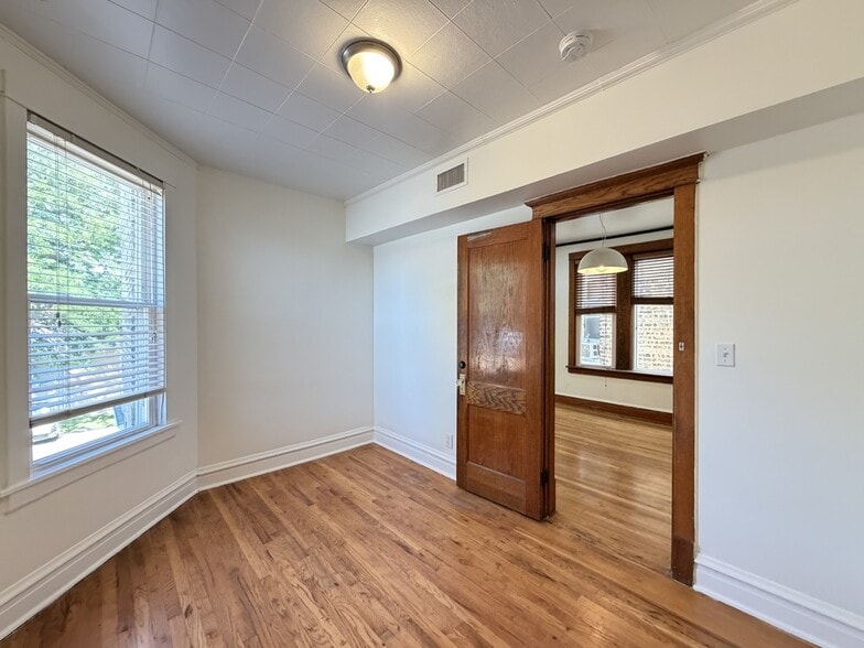 Building Photo - 1448 N Central Park Ave