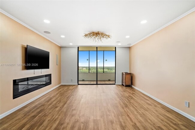 Building Photo - 600 Three Islands Boulevard