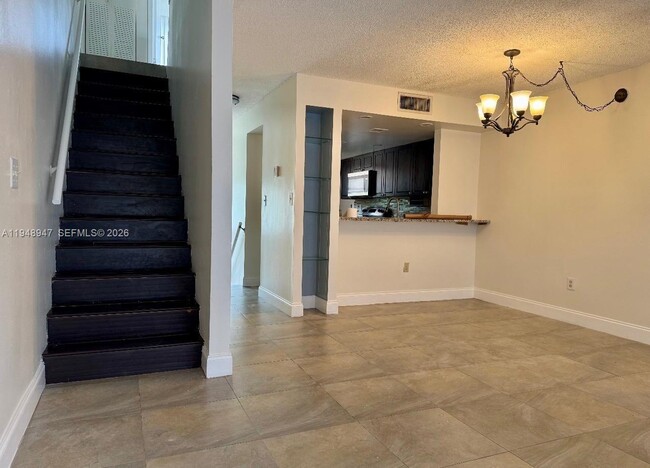 Building Photo - 7795 Grande St