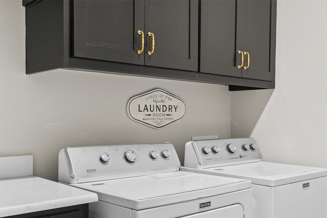 Building Photo - 440 LEGACY Pl