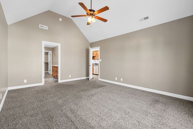 Building Photo - Stunningly Large Home Ready Today!