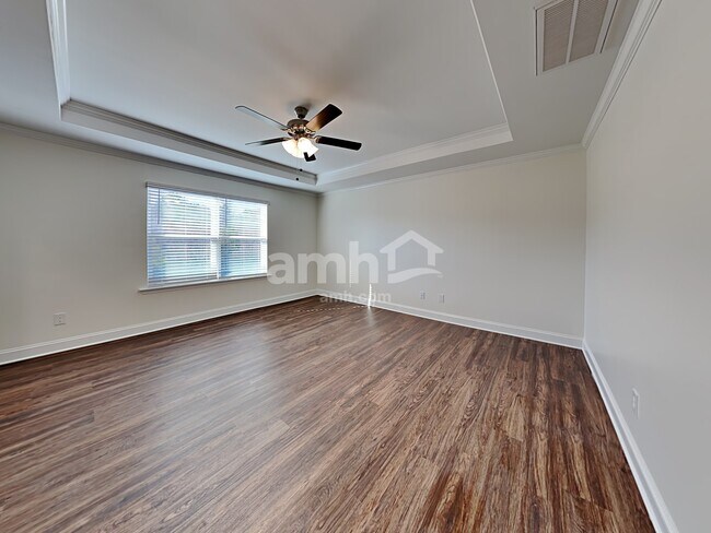 Building Photo - 3282 Oakfields Rd