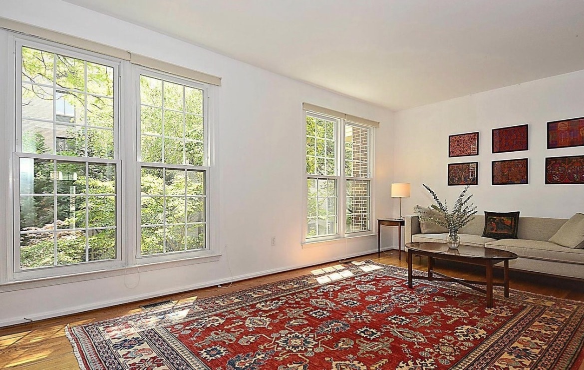 Building Photo - 1127 Fairview Ct