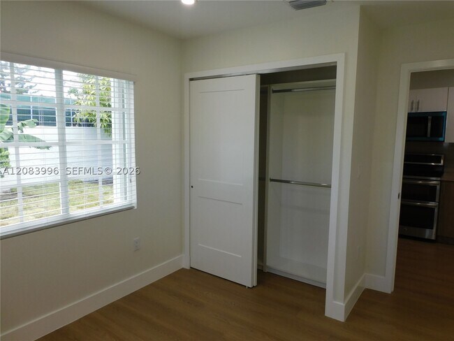 Building Photo - 2754 NW 26th St