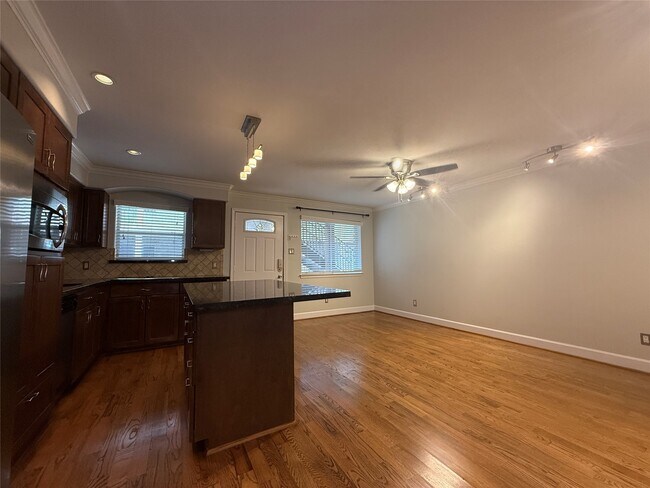 Building Photo - 1447 Heights Blvd