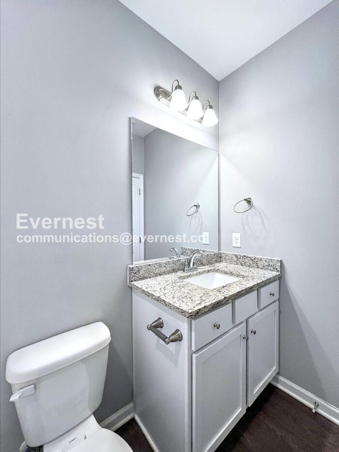 Building Photo - 1108 Prospect Ct