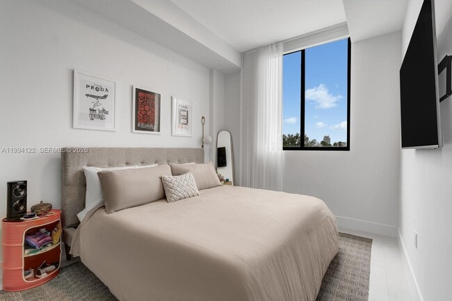 Building Photo - 1030 15th St