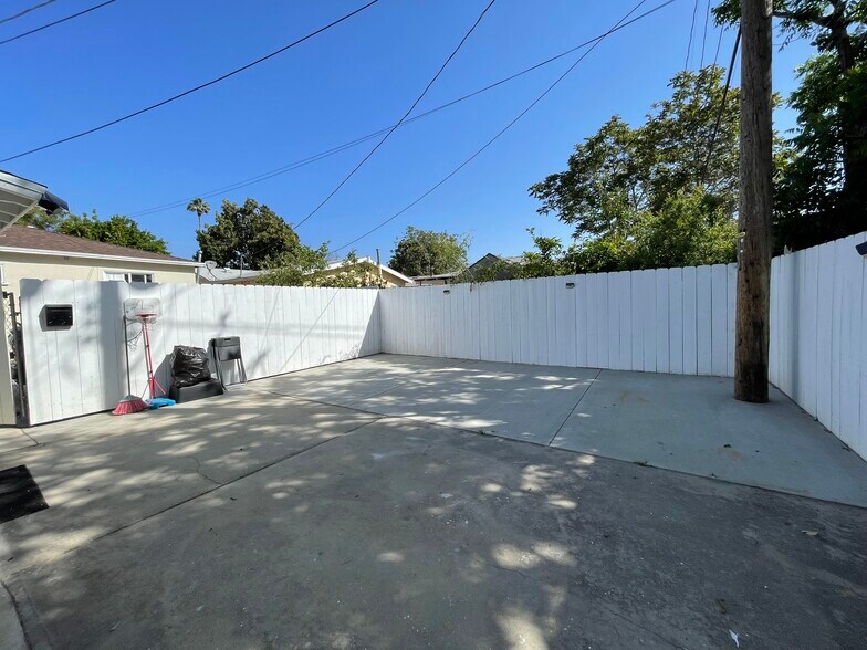 Building Photo - 14788 Polk St
