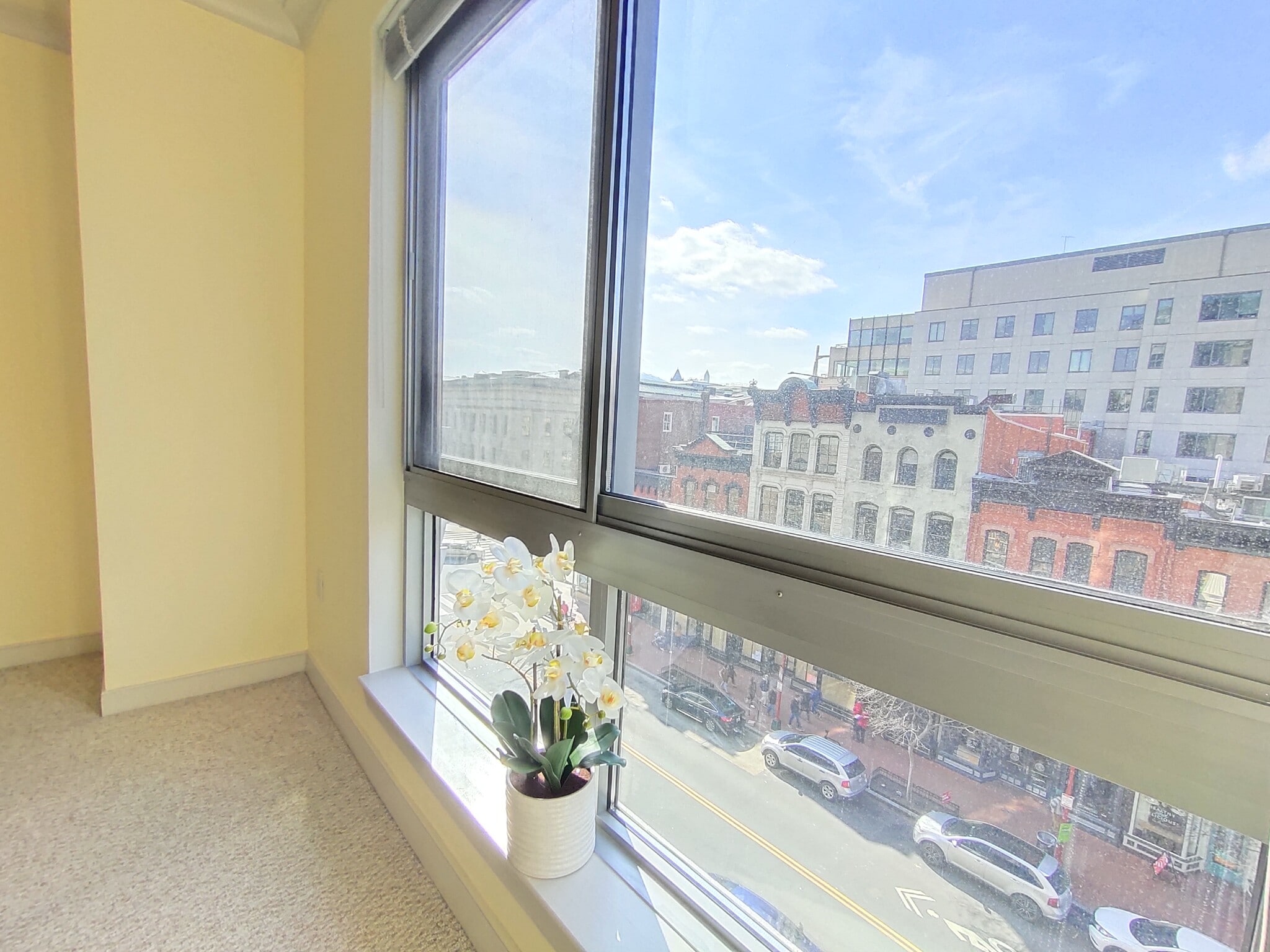 Building Photo - 777 7th St NW