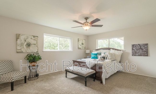 Building Photo - 157 Persia Dr