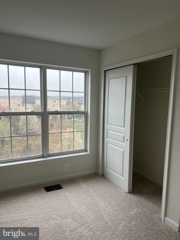 Building Photo - 1822 Wheyfield Dr