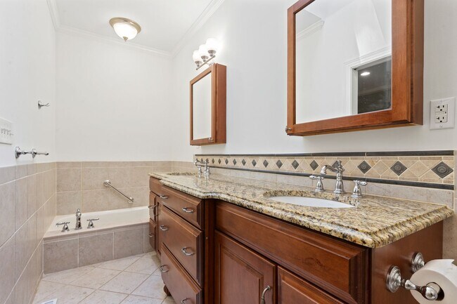Building Photo - Breathtaking Classic Estate in Falls of New Hope