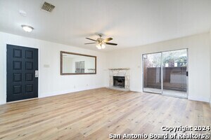 Building Photo - 10527 Perrin Beitel Rd