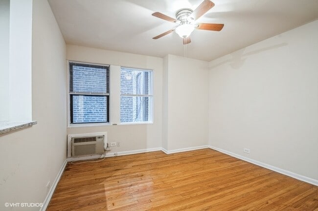 Building Photo - 1504 N Dearborn Pkwy