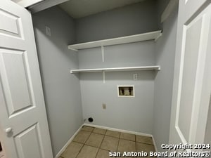 Building Photo - 6604 Spring Hurst Dr