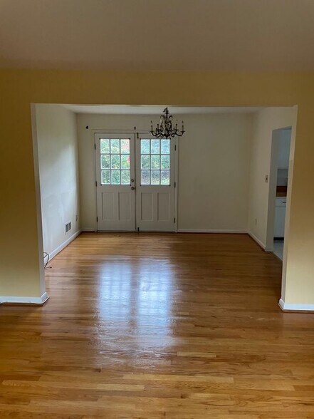 Building Photo - 11306 Soward Dr