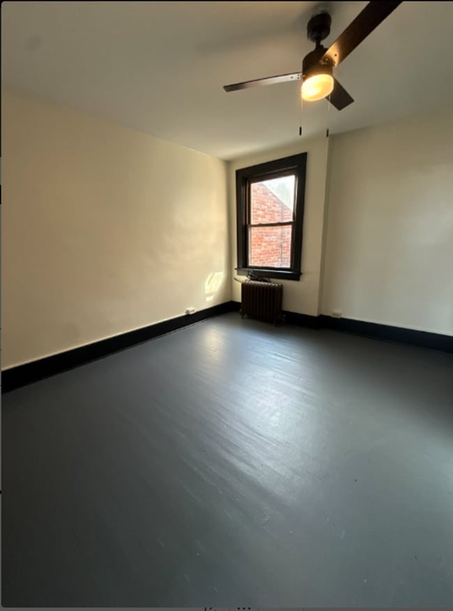 Building Photo - 3225 W Liberty Ave