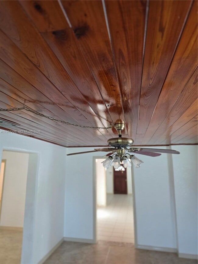 Building Photo - 4321 Kirby Loop Rd