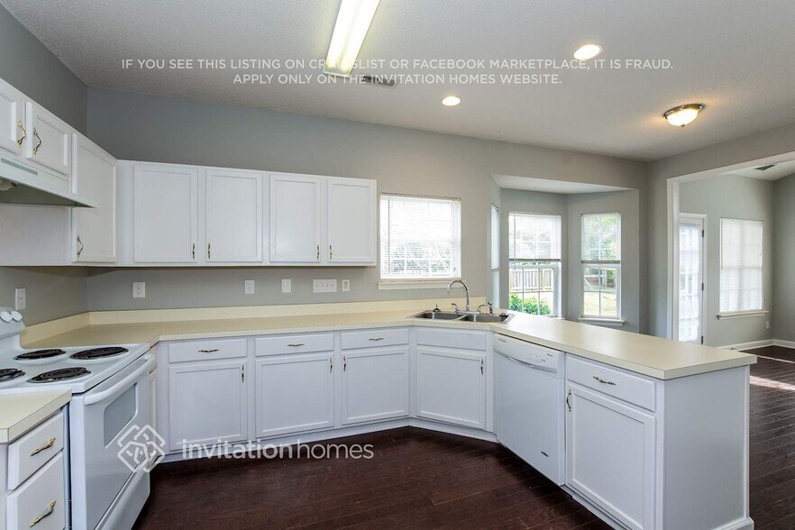 Building Photo - 5477 Coleman Cir NW