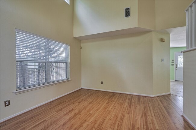 Building Photo - 59 W Gaslight Pl