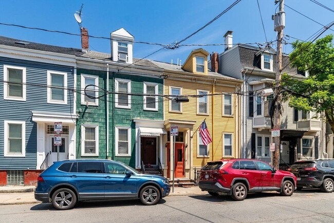 Building Photo - 58 G St