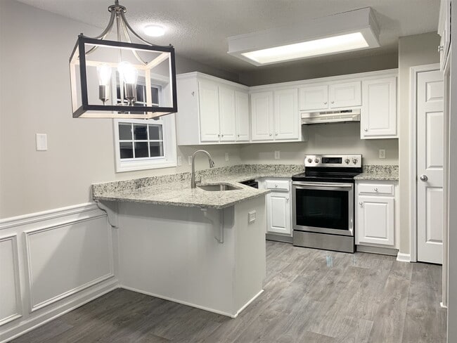 Building Photo - 1225 Persimmon Place Dr