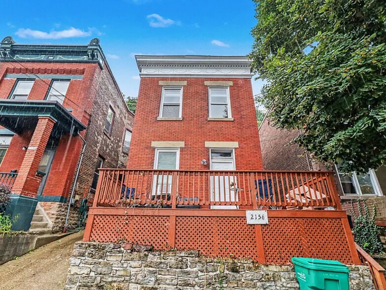 Building Photo - 2156 W Clifton Ave