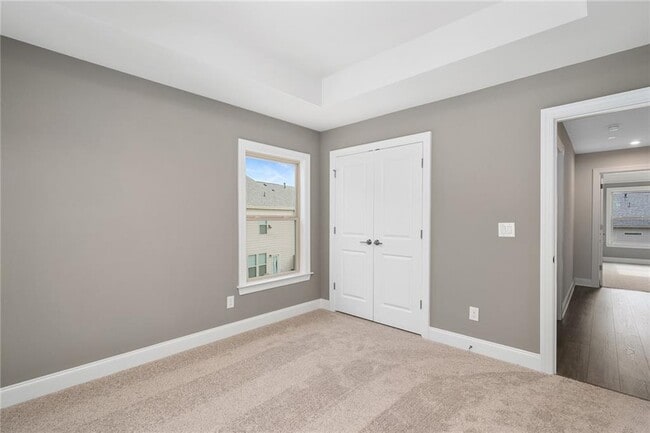 Building Photo - 1397 Live Oak Ln