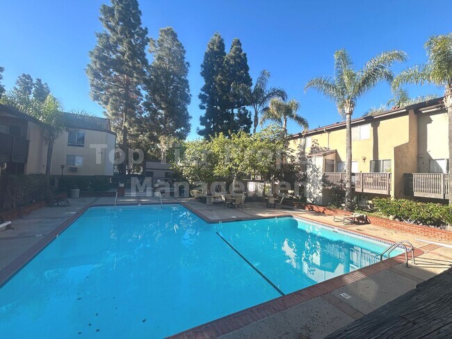 Building Photo - ***Remodeled, 1st Floor Studio Apartment in the Heart of Mission Valley - Available NOW***