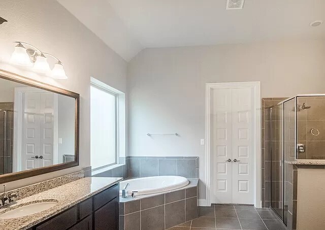 Building Photo - 12823 Florianne