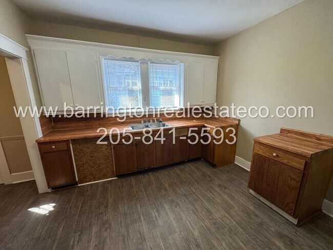 Building Photo - Tarrant