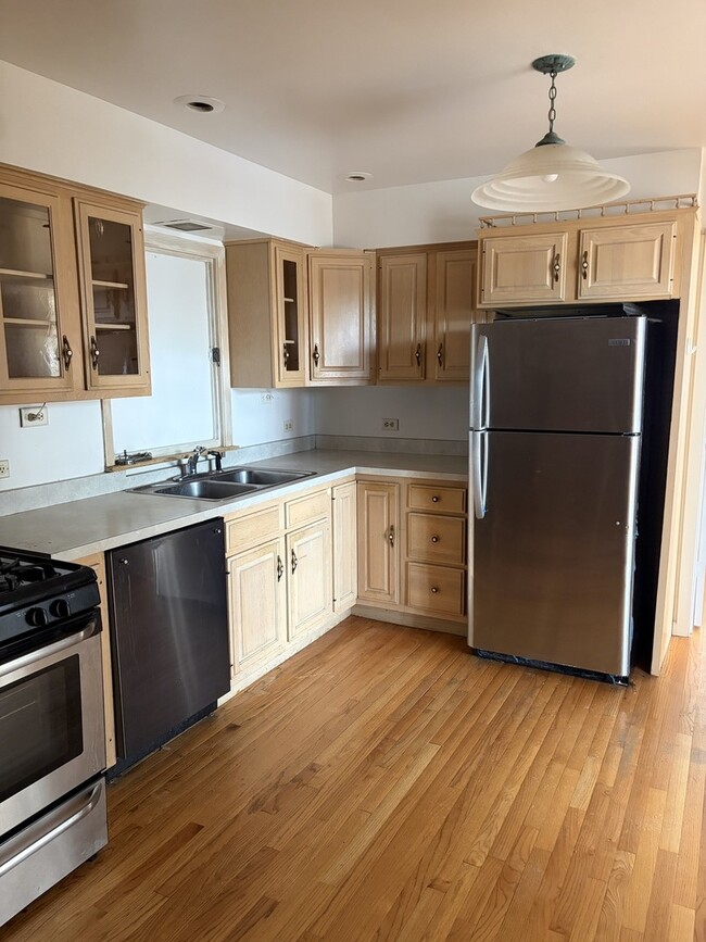 Building Photo - 15601 108th Ave