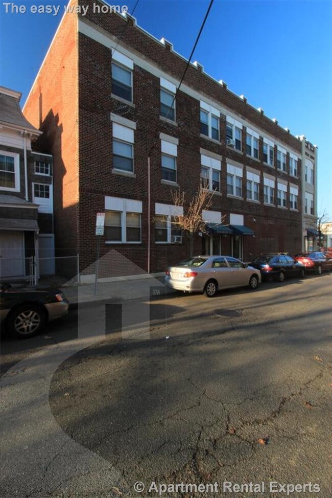 Building Photo - 1 Franklin St