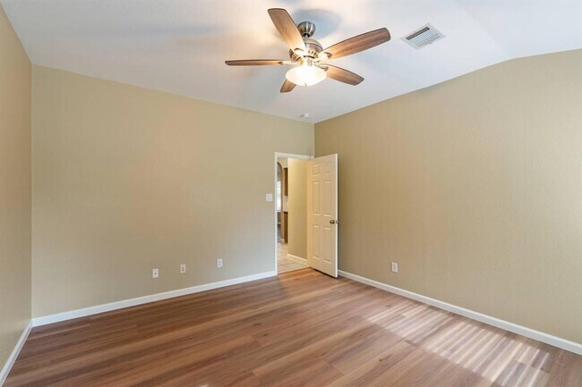 Building Photo - 14609 Ballycastle Trail