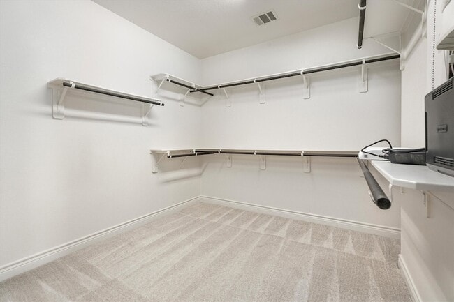 Building Photo - 28344 Woodsons Forest Dr