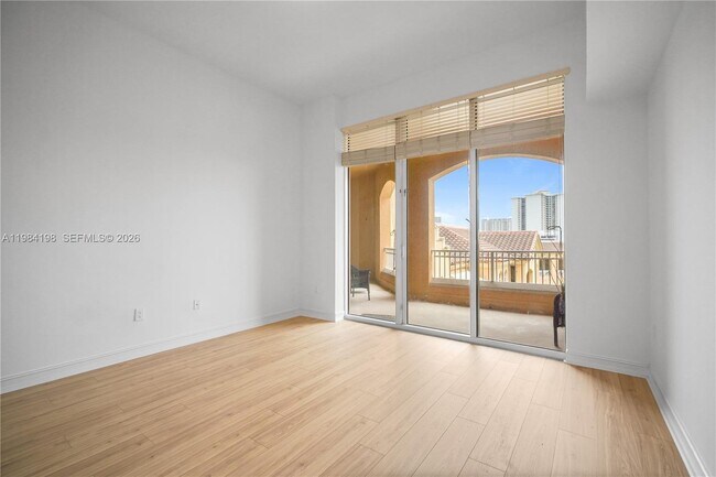 Building Photo - 3001 NE 185th St
