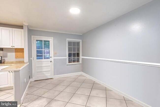 Building Photo - 9832 Buckner Rd