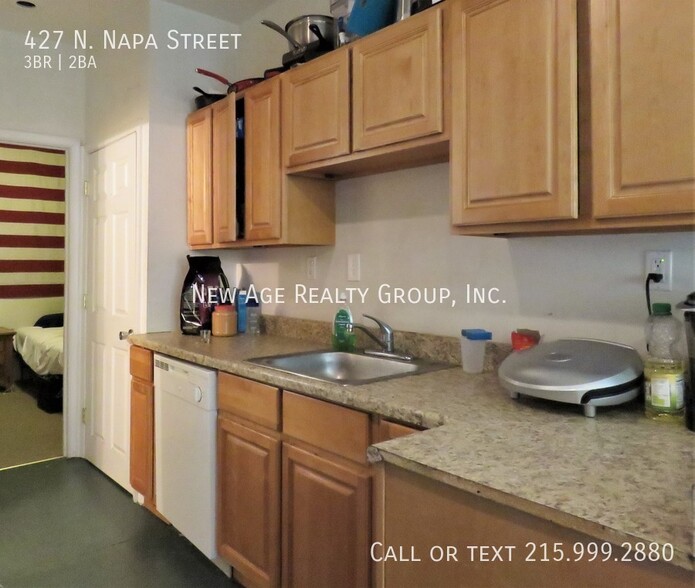 Building Photo - 427 N Napa St
