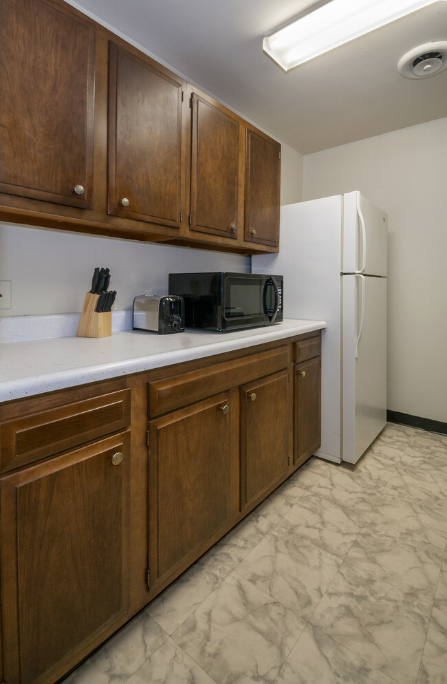 Building Photo - Galion East Apartments