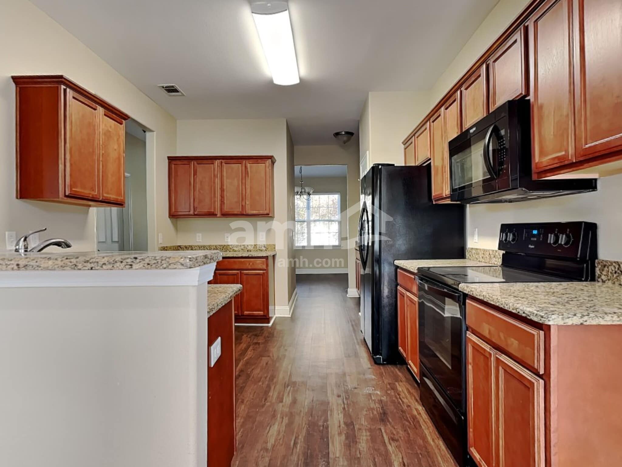 Building Photo - 830 Hyacinth Cir