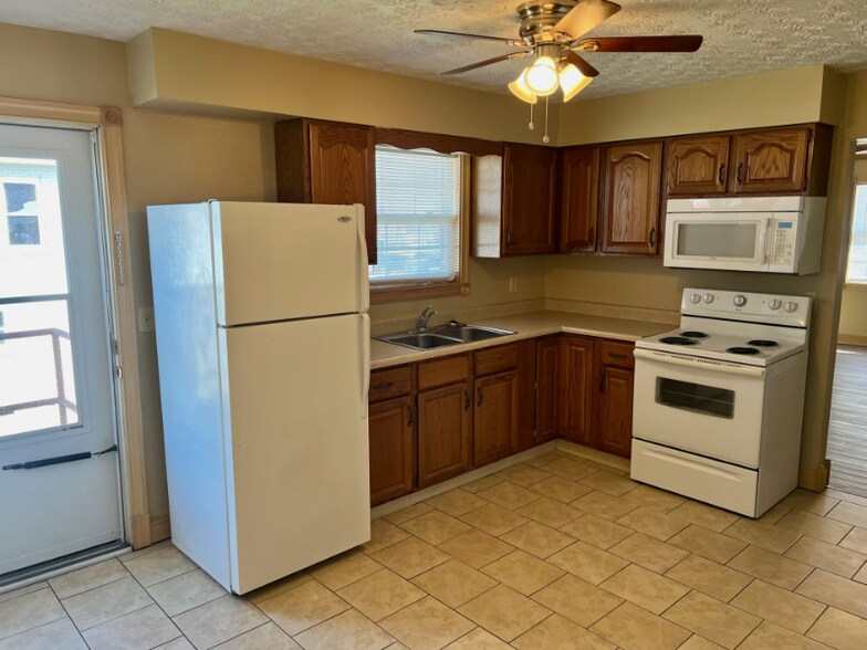 Building Photo - 3024 Piedmont Rd