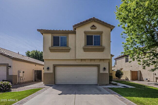 Building Photo - 927 W Azalea Pl