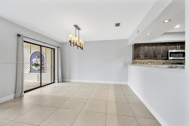 Building Photo - 22845 Ironwedge Dr