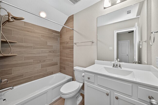 Building Photo - 20126 Matador Ridge Dr