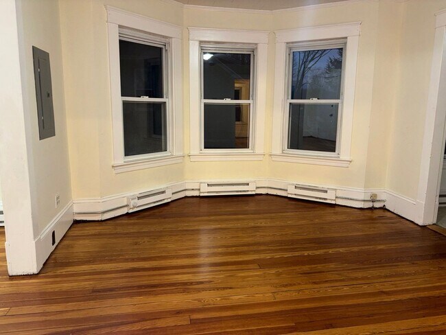 Building Photo - 68-72 Laurel St.