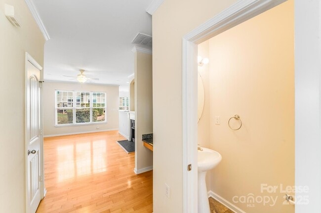 Building Photo - 14130 Castle Abbey Ln